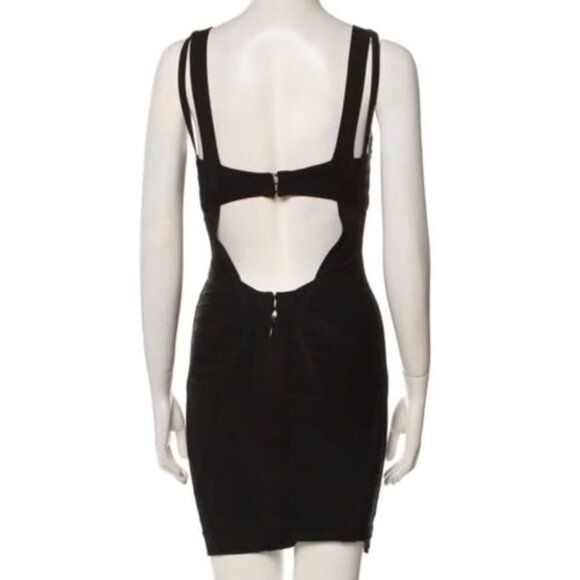 Sexy little black backless Hervé Léger dress with intricate 3D torso detail - Picture 2 of 3